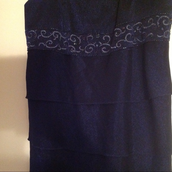 Formal blue tiered beaded dress, plus size - Picture 8 of 8